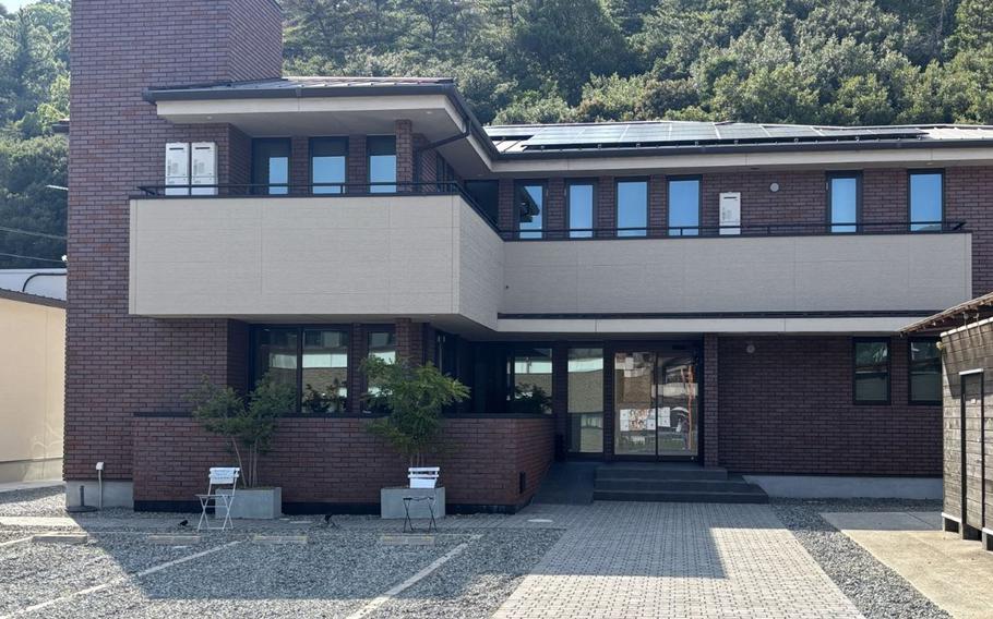 Wright Style Hotel exterior